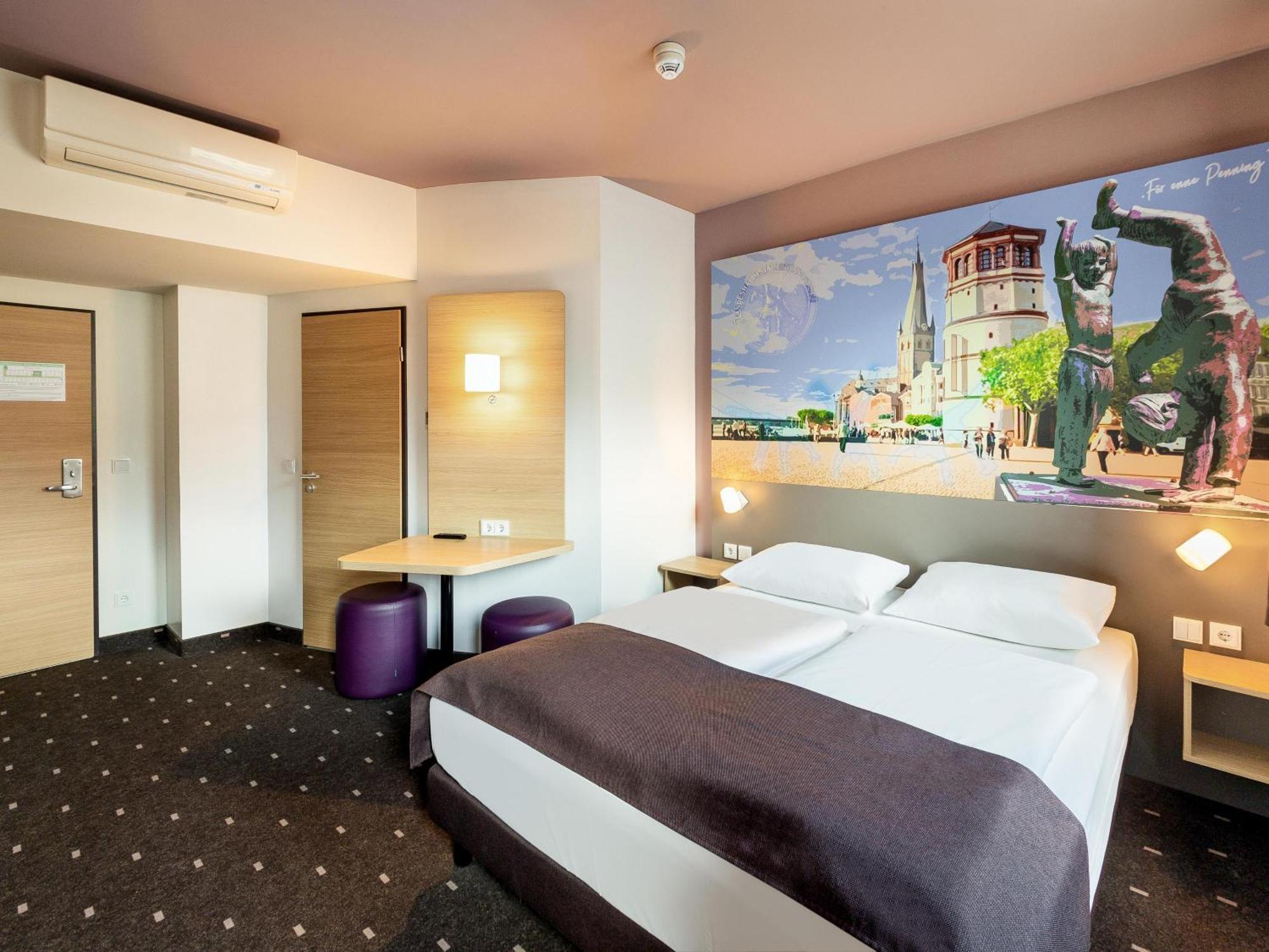 B&B Hotel Duesseldorf-Mitte Екстериор снимка