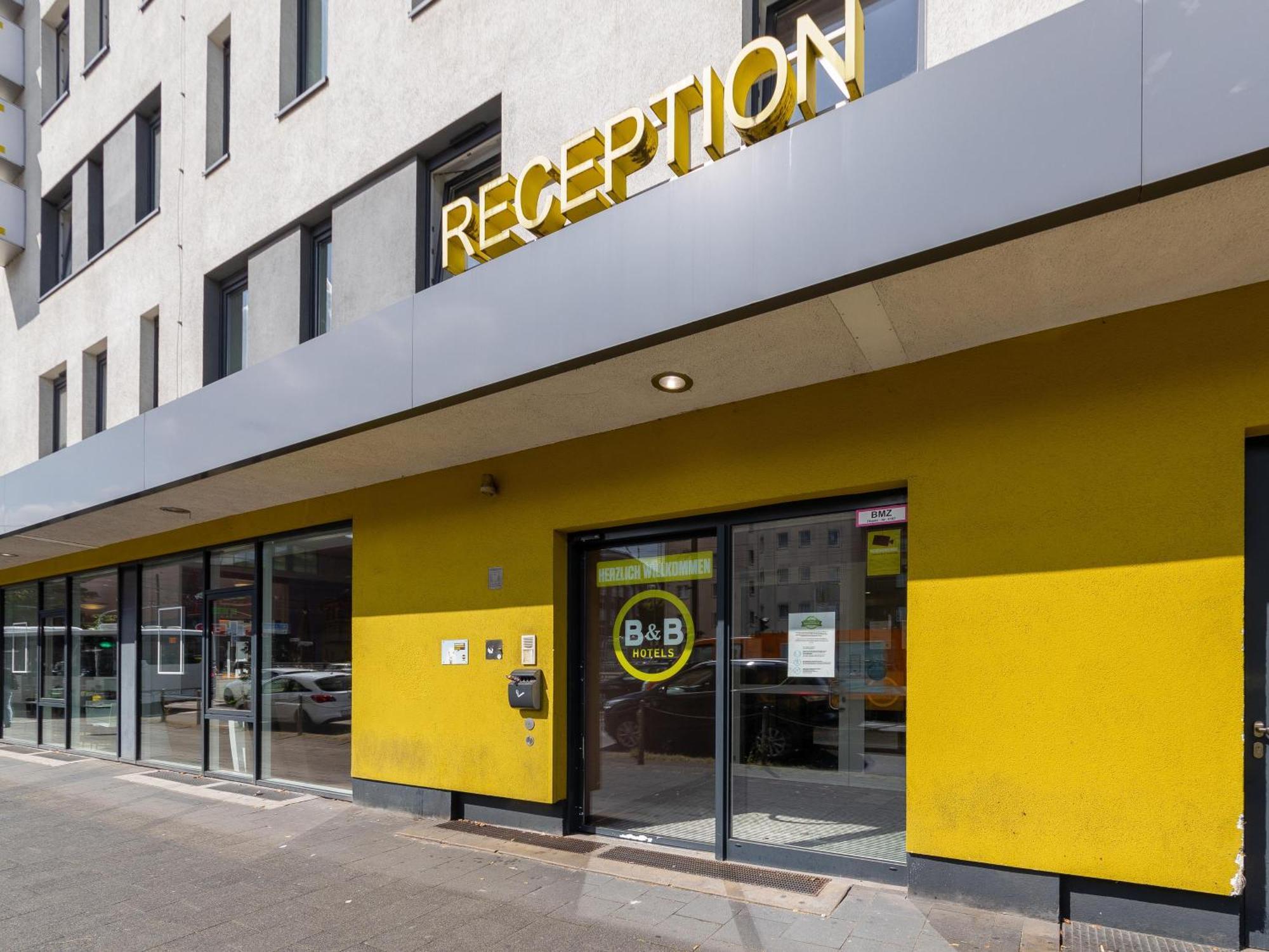B&B Hotel Duesseldorf-Mitte Екстериор снимка