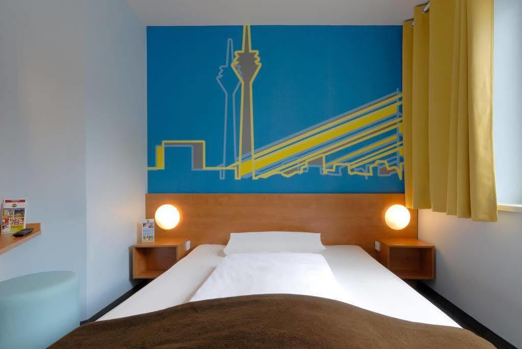 B&B Hotel Duesseldorf-Mitte Екстериор снимка
